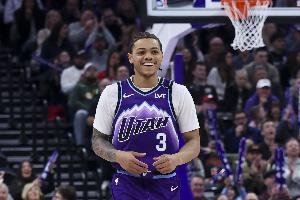 免费NBA篮网VS雄鹿低调看直播_免费NBA篮网VS雄鹿低调看直播在线观看_免费看直播